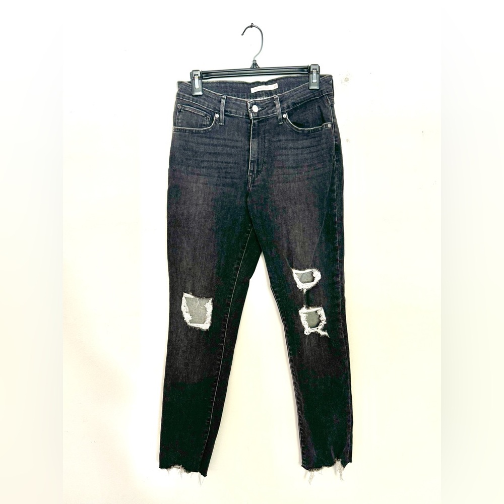 Levi’s 721 High Rise Skinny Distressed Jeans Dark Wash Size 30